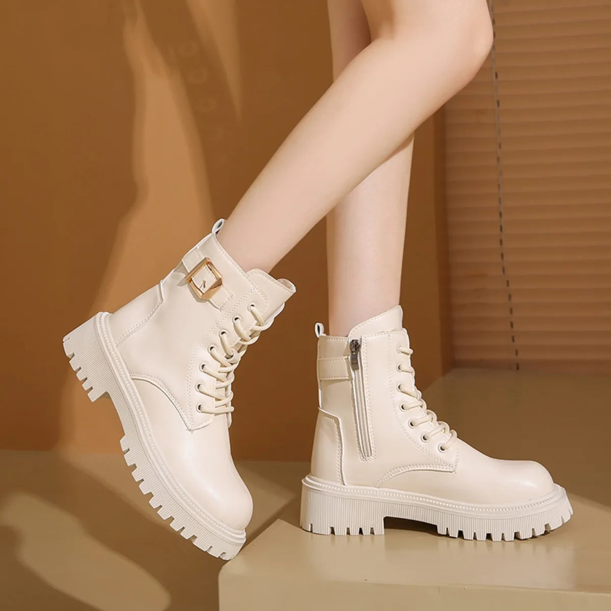 Botki Damskie Sznurowane Z Suwakiem I Klamrą