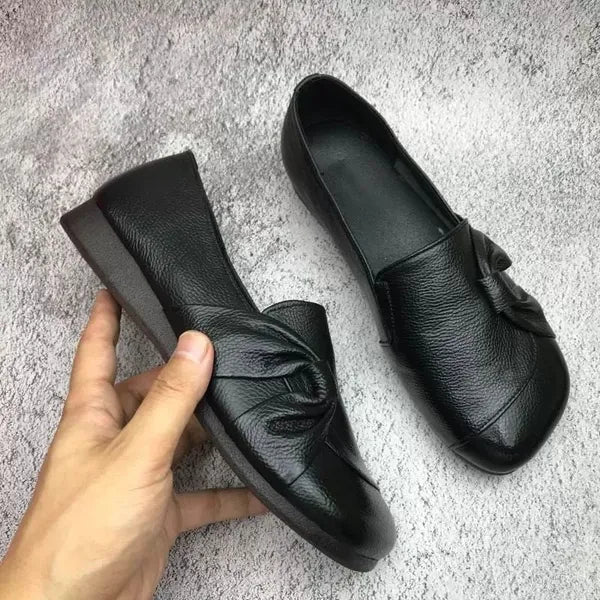 Buty Damskie Wsuwane Z Okrągłym Noskiem I Marszczonym Przodem