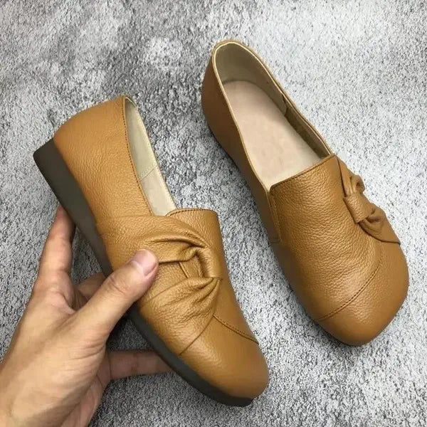 Buty Damskie Wsuwane Z Okrągłym Noskiem I Marszczonym Przodem