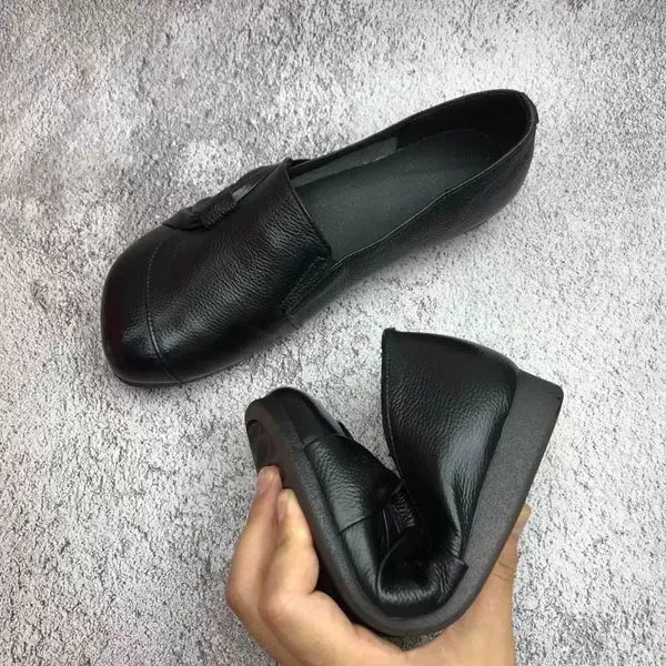 Buty Damskie Wsuwane Z Okrągłym Noskiem I Marszczonym Przodem