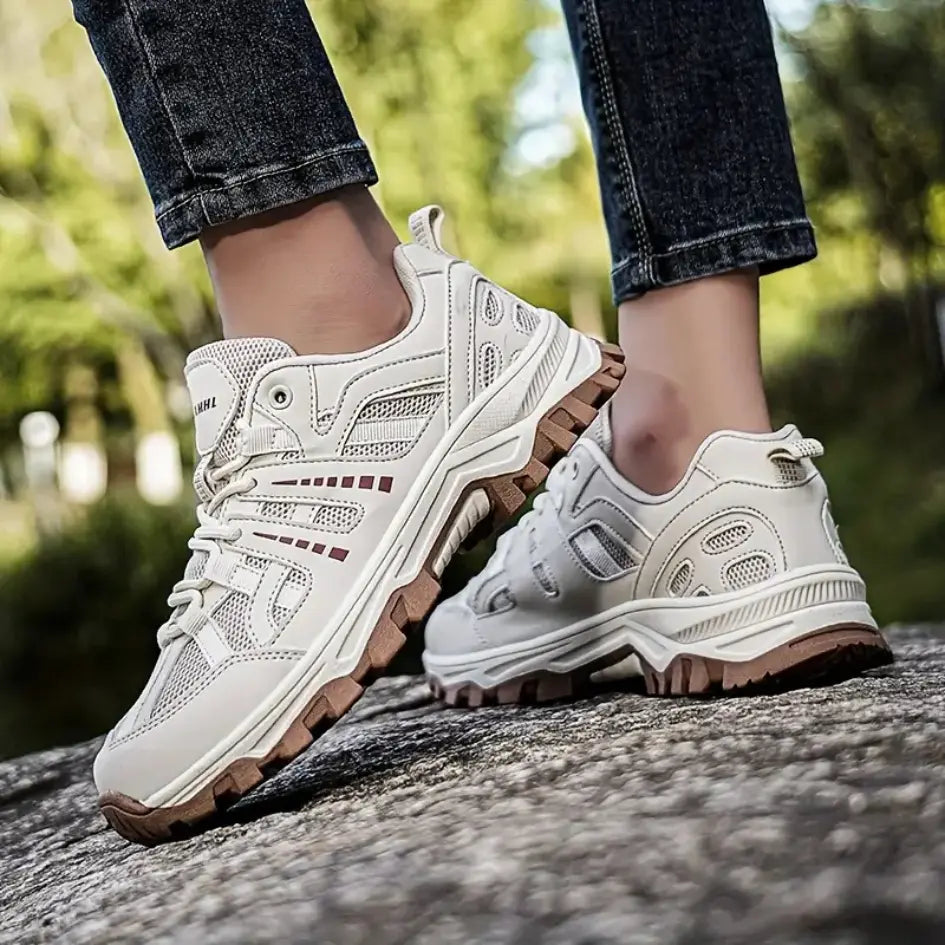 Buty Trekkingowe Damskie Sznurowane Z Zabudowaną Piętą I Pętelką Z Tyłu