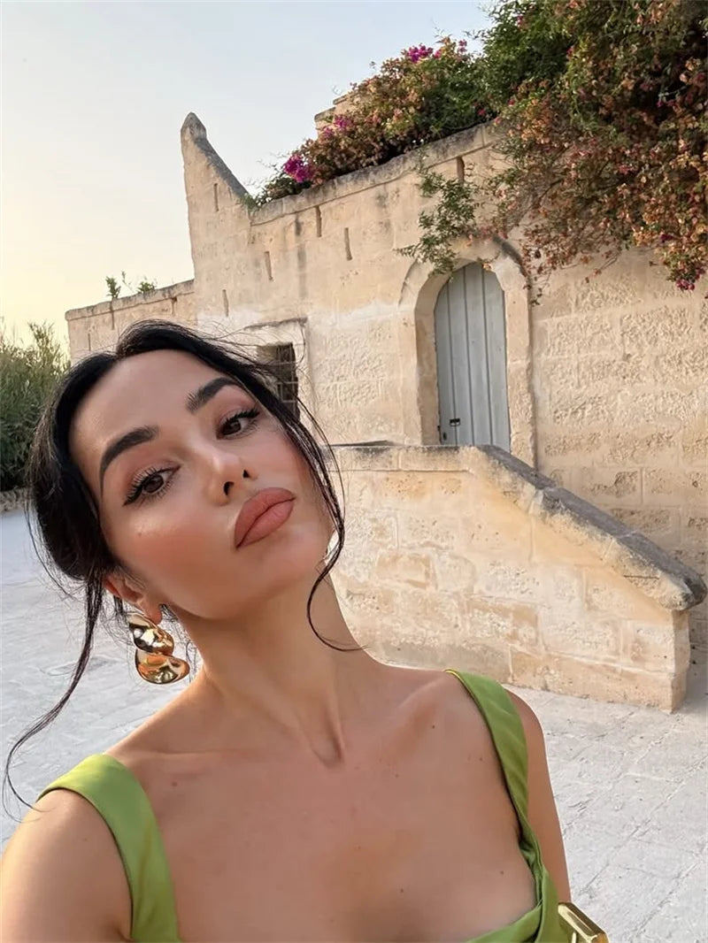 Damska Sukienka Maxi Na Wesele Bez Rękawów Z Prostym Dekoltem I Wiązaniem Na Plecach