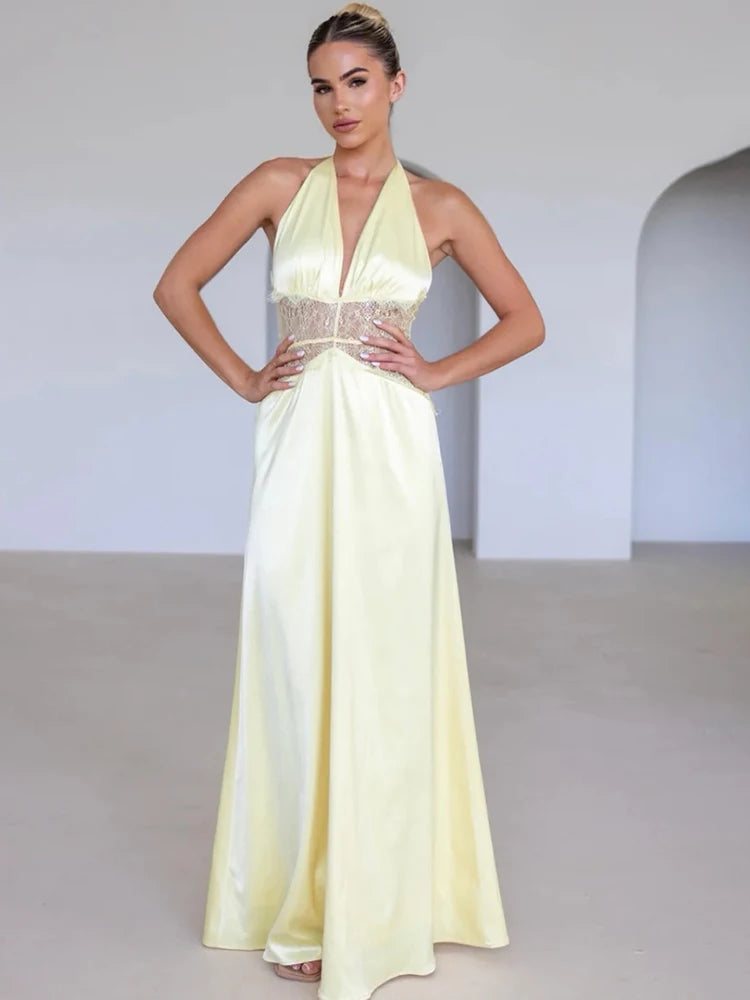 Damska Sukienka Maxi Na Wesele Z Głębokim Dekoltem V I Koronkową Wstawką