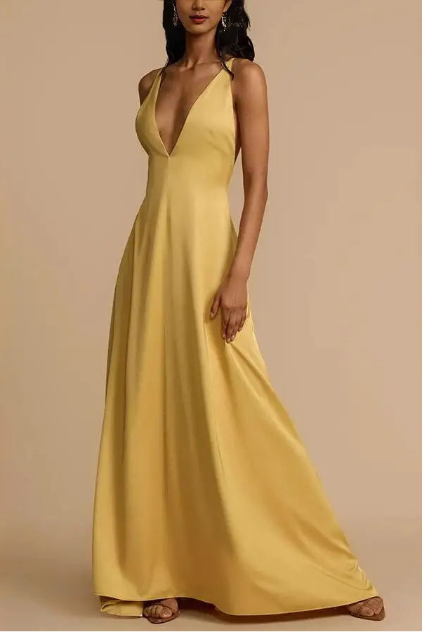 Damska Sukienka Maxi Na Wesele Z Głębokim Dekoltem W Serek I Krzyżującymi Się Ramiączkami Na Plecach