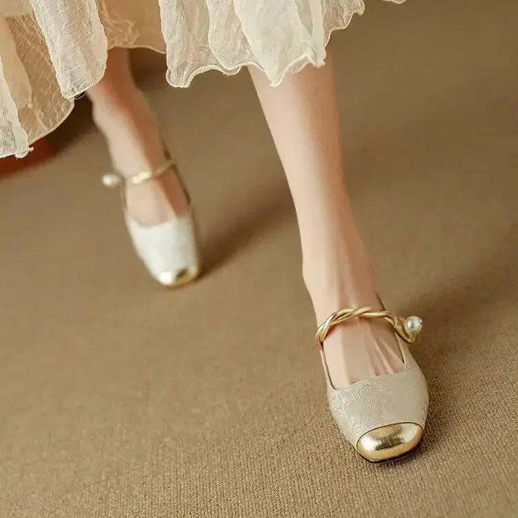 Damskie Buty Mary Jane Ze Skręconym Paskiem I Perłowym Akcentem