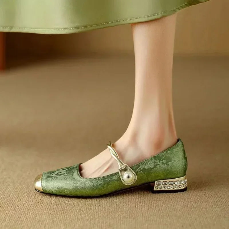 Damskie Buty Mary Jane Ze Skręconym Paskiem I Perłowym Akcentem