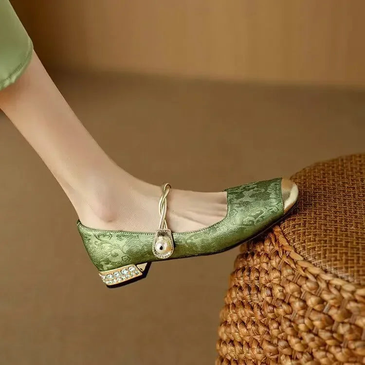 Damskie Buty Mary Jane Ze Skręconym Paskiem I Perłowym Akcentem