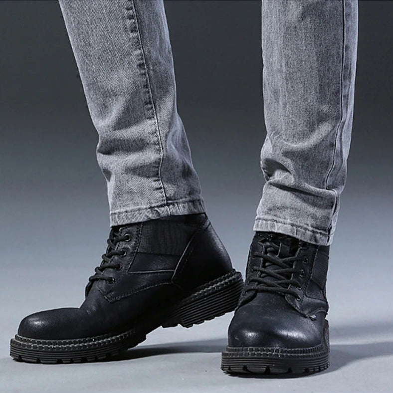 Męskie Dżinsy Zwężane z Zapięciem na Zamek i Szlufkami