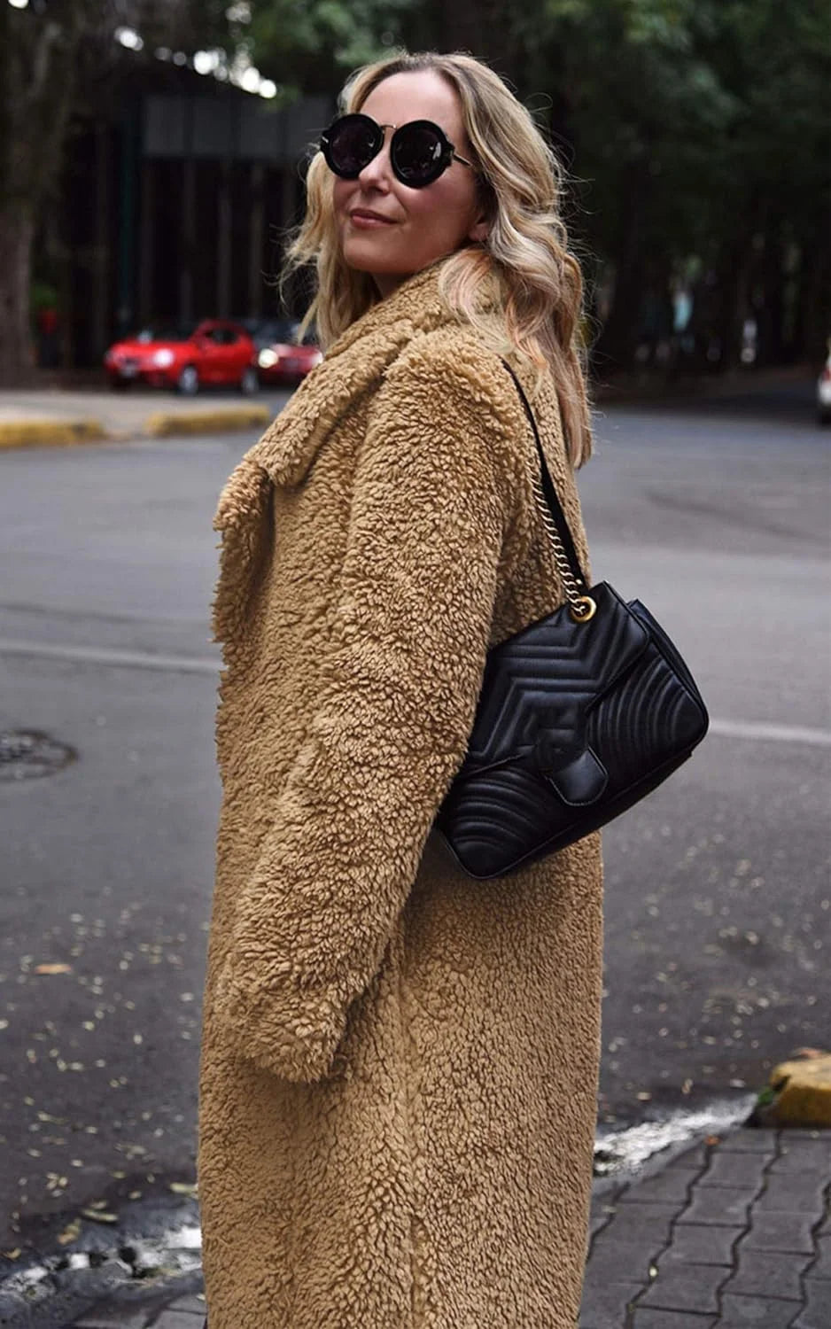 Płaszcz Zimowy Damski z Długimi Rękawami i Kołnierzem Szalowym