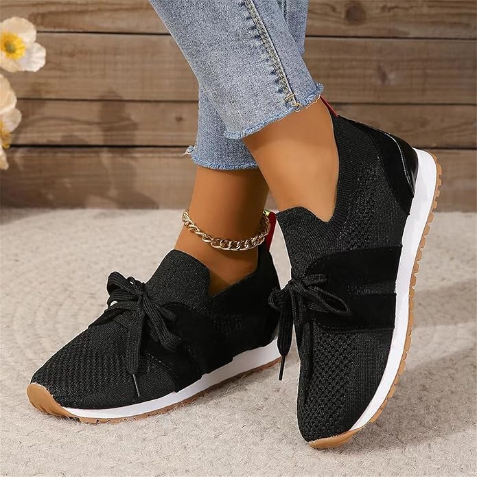 Sneakersy Damskie Wsuwane Z Zabudowanym Zapiętkiem I Pętelką Z Tyłu