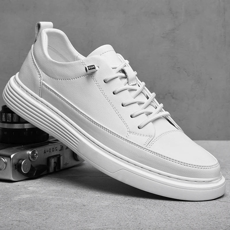 Sneakersy Męskie Sznurowane Z Żłobioną Podeszwą I Okrągłym Noskiem