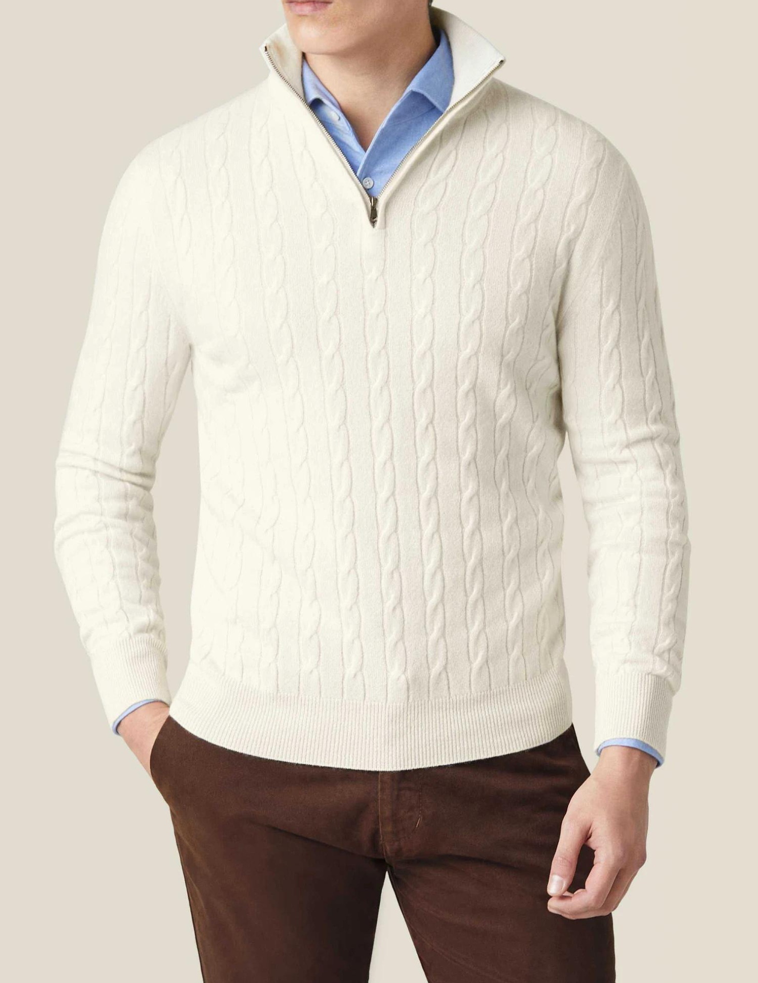 Sweter Męski Z Wysokim Kołnierzem I Warkoczowym Wzorem