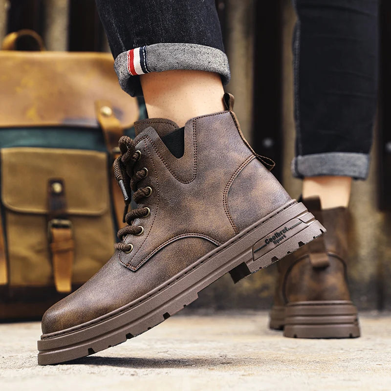 Botki Męskie Sznurowane z Zamkiem i Traperową Podeszwą