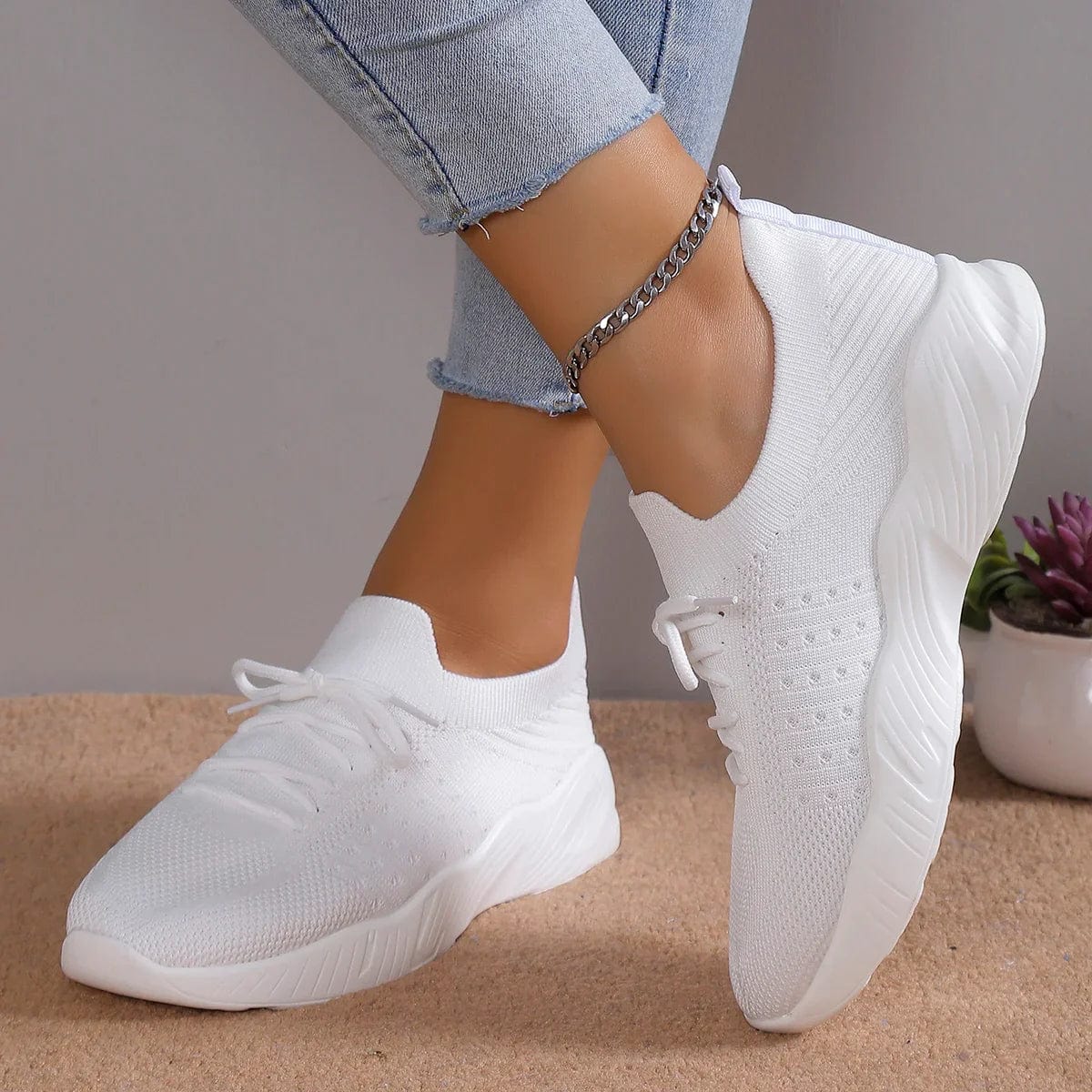 Buty Damskie Sznurowane Z Dzianinową Cholewką I Prążkowanym Wzorem
