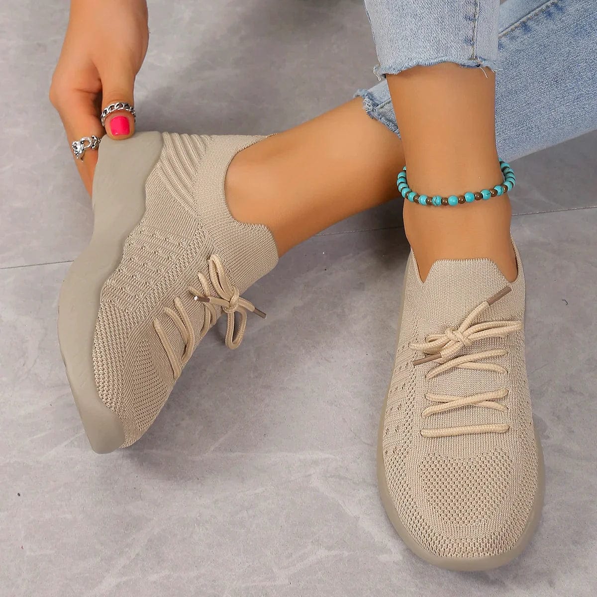 Buty Damskie Sznurowane Z Dzianinową Cholewką I Prążkowanym Wzorem