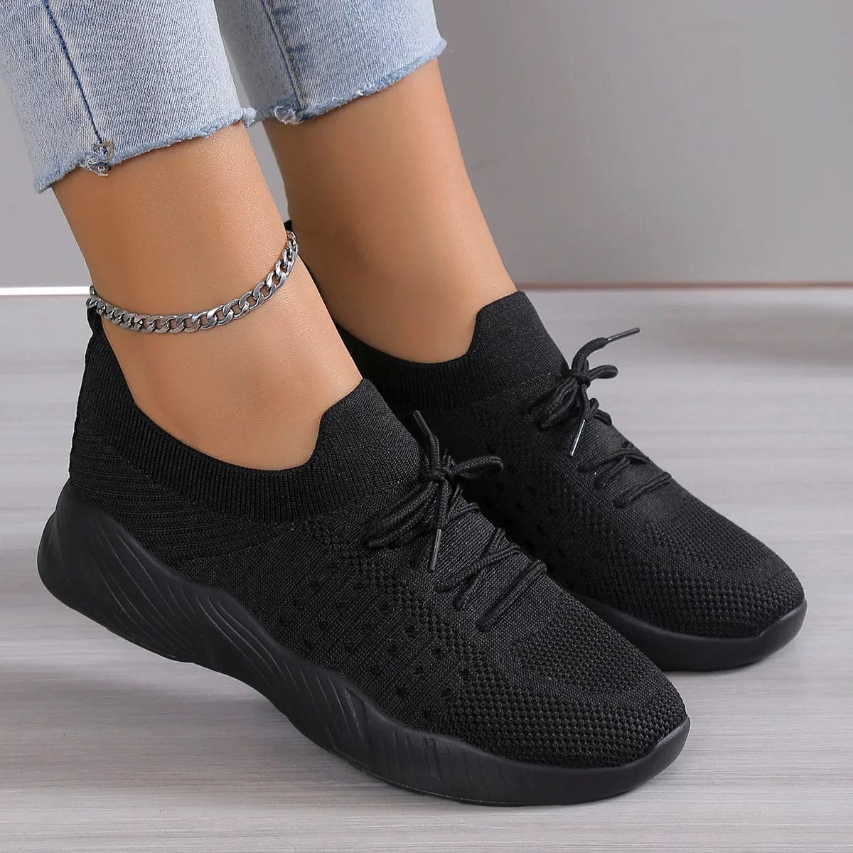 Buty Damskie Sznurowane Z Dzianinową Cholewką I Prążkowanym Wzorem