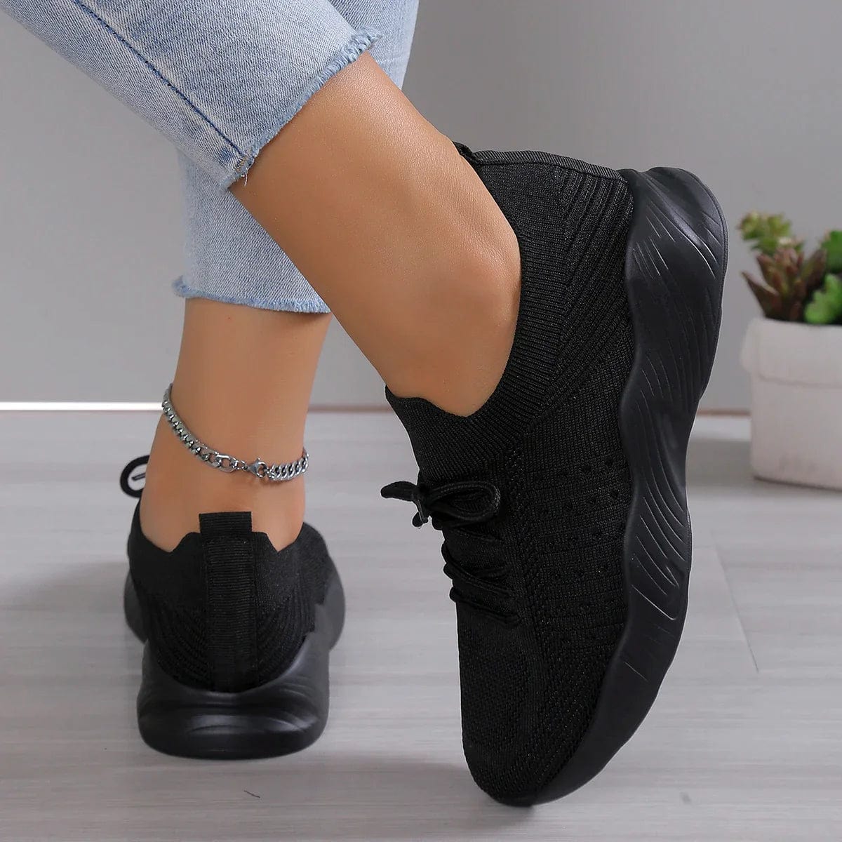 Buty Damskie Sznurowane Z Dzianinową Cholewką I Prążkowanym Wzorem