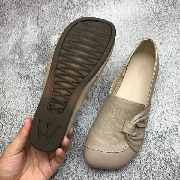 Buty Damskie Wsuwane Z Okrągłym Noskiem I Marszczonym Przodem