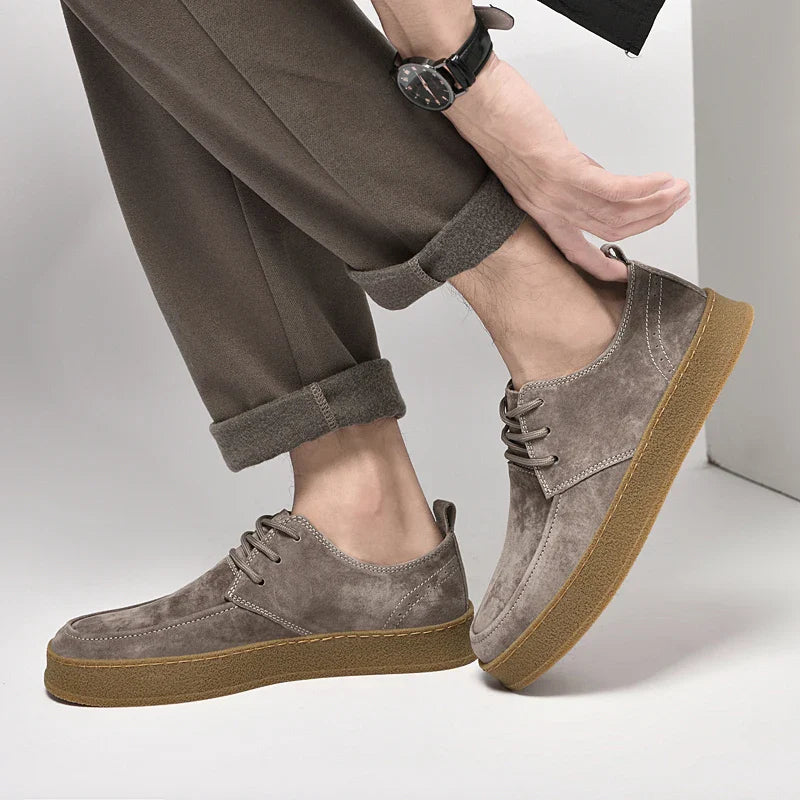 Buty Męskie Sznurowane Z Pętelką Z Tyłu I Zaokrąglonym Noskiem