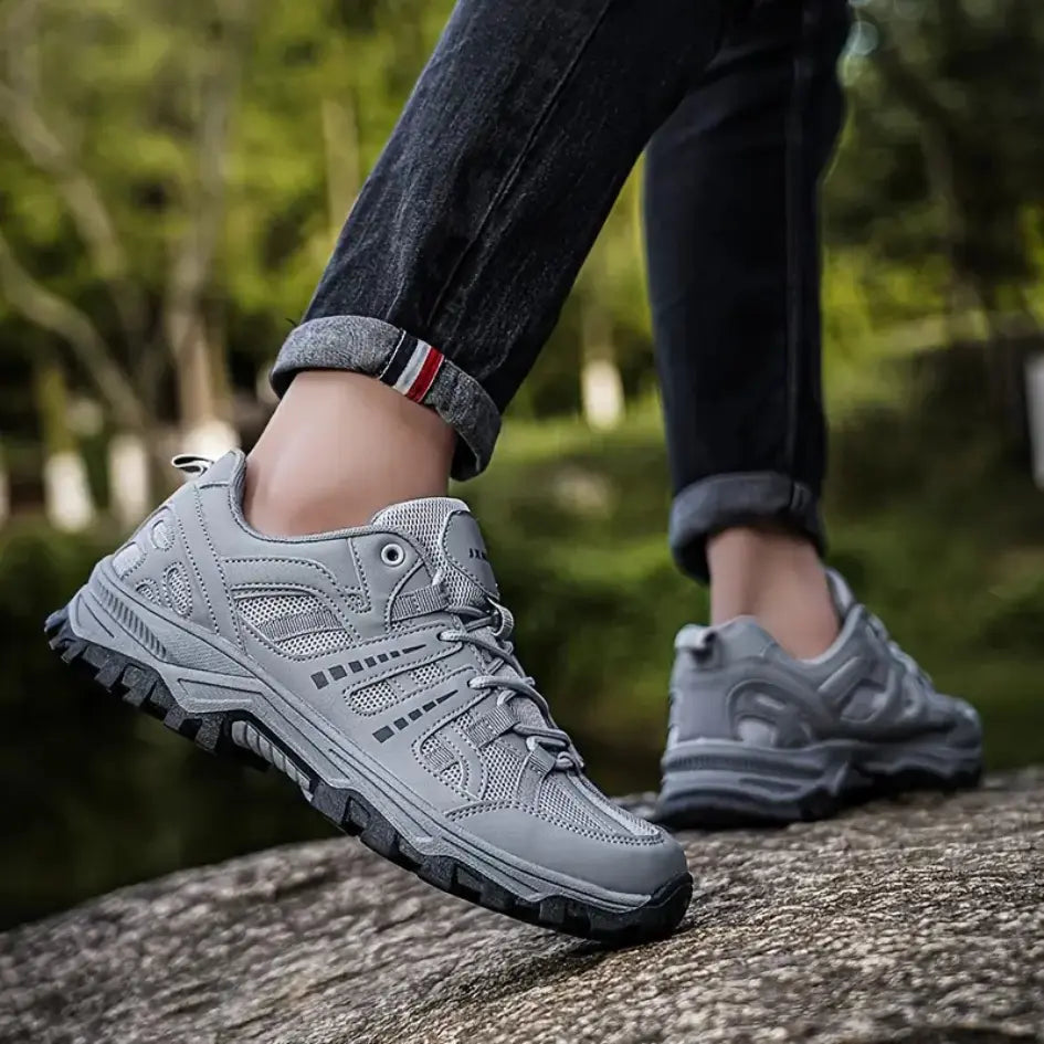 Buty Trekkingowe Damskie Sznurowane Z Zabudowaną Piętą I Pętelką Z Tyłu