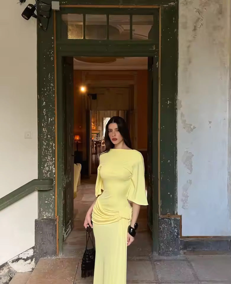 Damska Sukienka Maxi Na Wesele Z Szerokimi Rękawami I Rozcięciem Z Boku