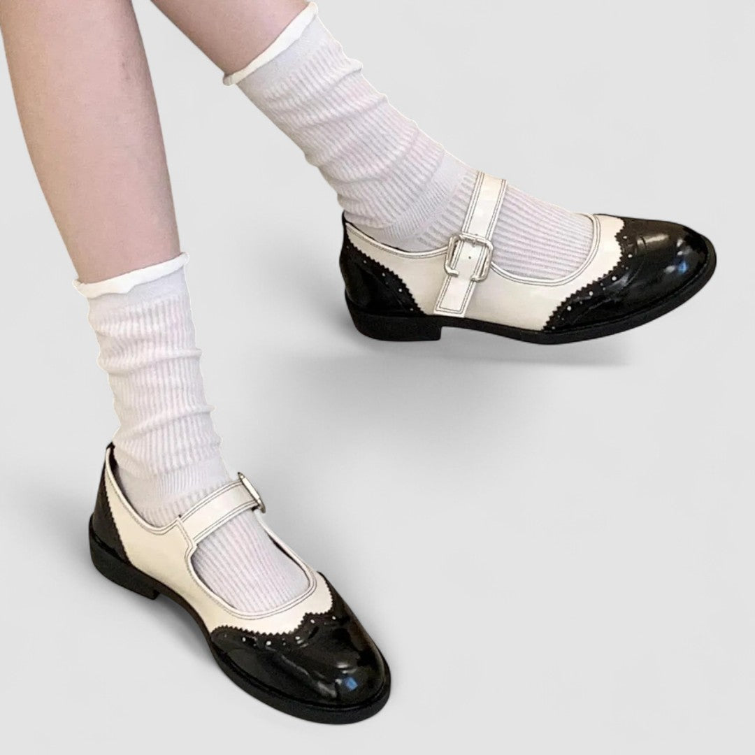 Damskie Buty Mary Jane Z Paskiem Ze Sprzączką I Perforowanymi Detalami