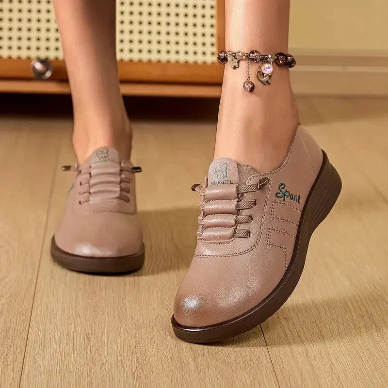 Damskie Buty Z Okrągłym Noskiem I Podeszwą Na Koturnie