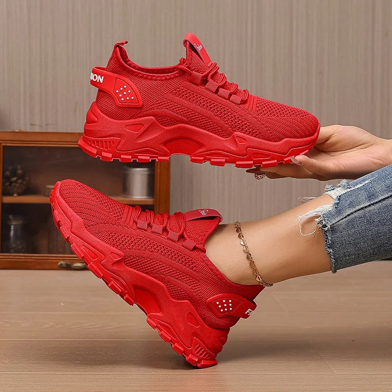 Sneakersy Damskie Niskie Wiązane Z Ażurową Cholewką I Zaokrąglonym Noskiem