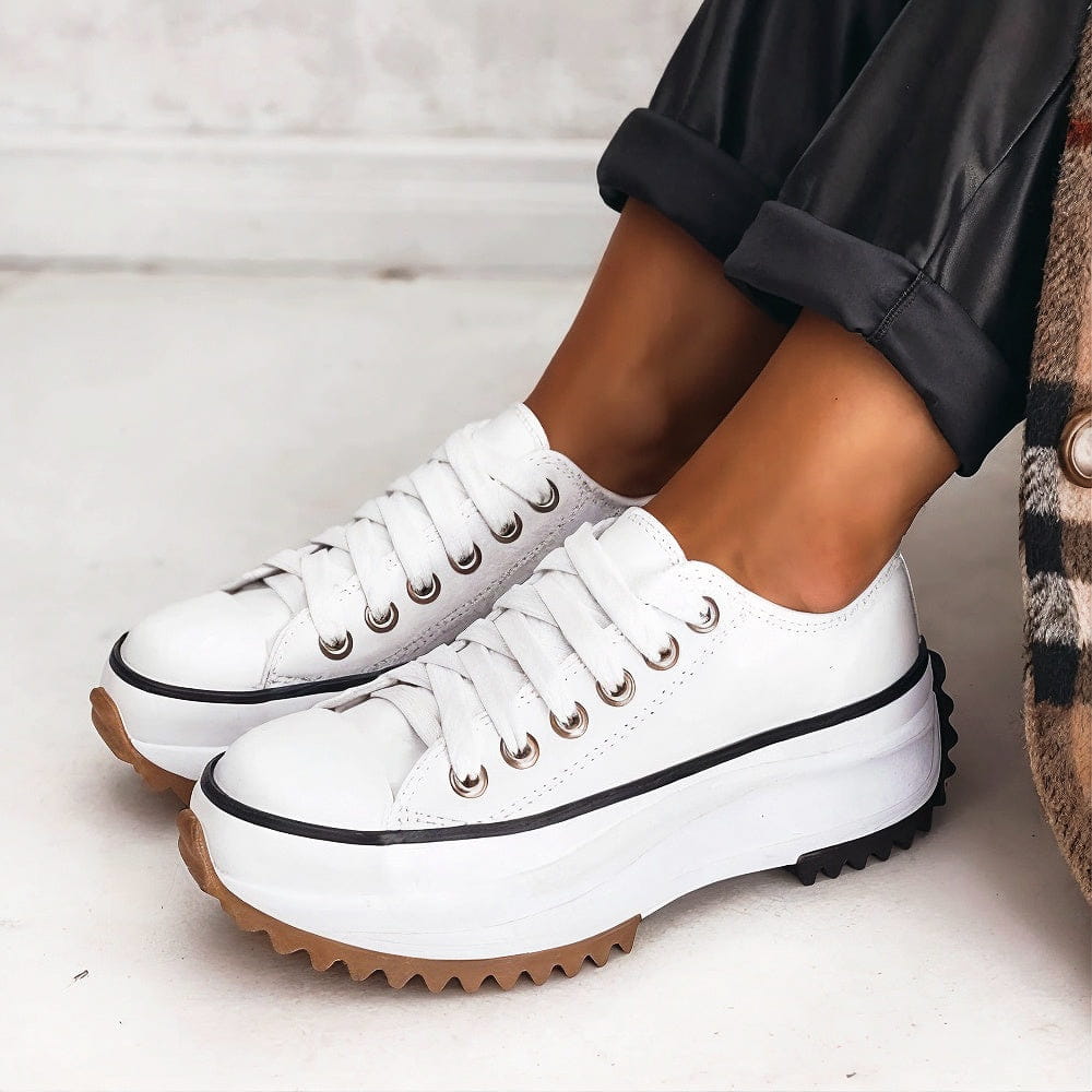 Sneakersy Damskie Sznurowane Niskie Z Grubą Podeszwą I Bieżnikiem