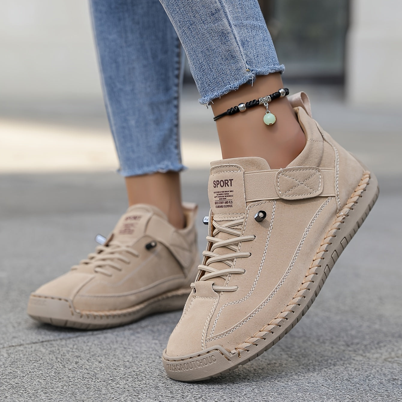 Sneakersy Damskie Sznurowane Niskie Z Paskiem Z Boku I Grubą Podeszwą