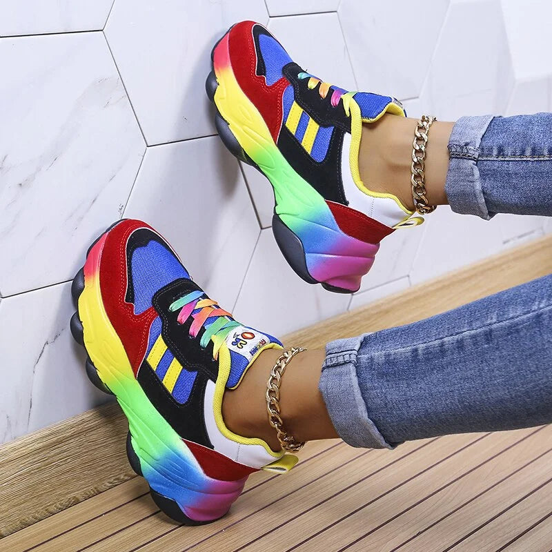 Sneakersy Damskie Sznurowane Z Paskami Po Bokach I Grubą Podeszwą