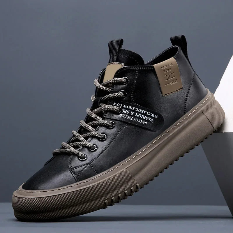 Sneakersy Męskie Sznurowane Z Naszywką Po Boku I Grubszą Podeszwą