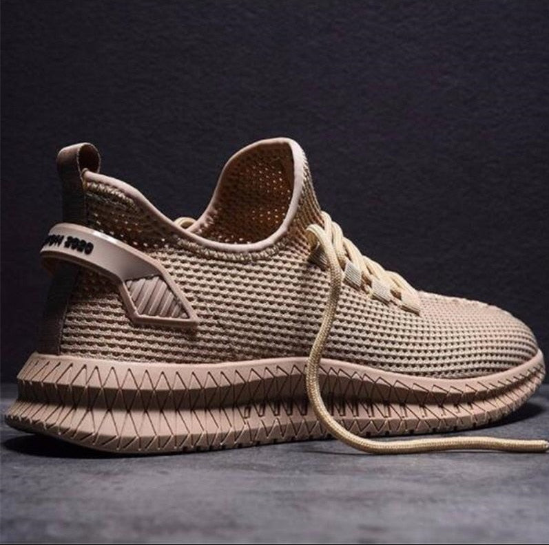 Sneakersy Męskie Z Siateczkową Cholewką I Teksturowaną Podeszwą