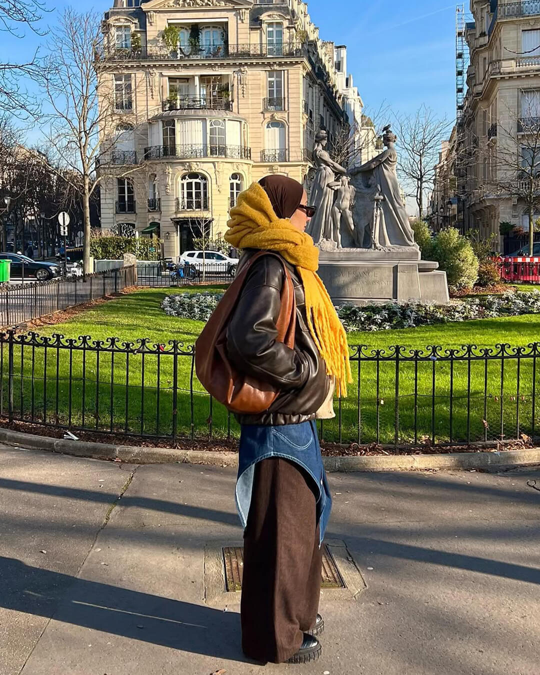 Torebka Damska Hobo z Pojedynczym Paskiem i Zapięciem na Zamek